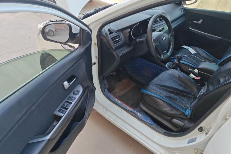 Used Kia K2 2015 Sedan 1.4L MT GLS Driver Seat