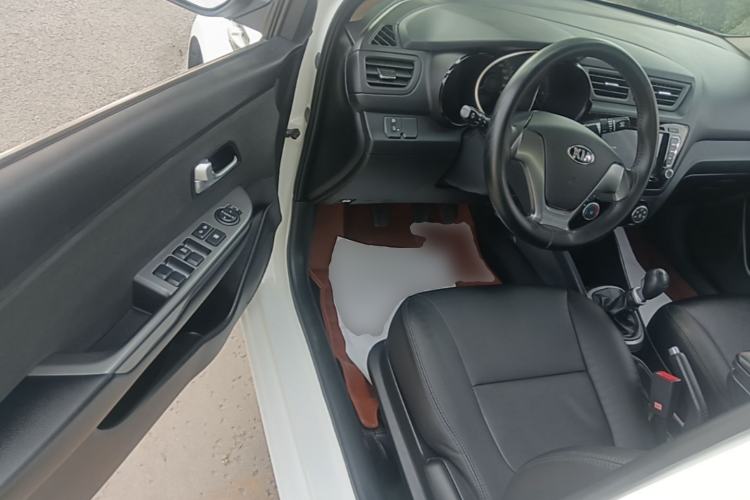 Used Kia K2 2015 Sedan 1.4L MT GLS Driver Seat