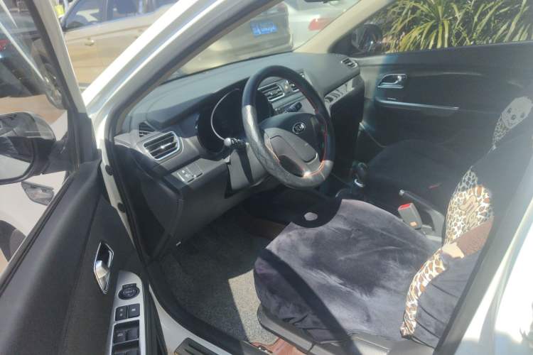 Used Kia K2 2015 Sedan 1.4L MT GLS Driver Seat