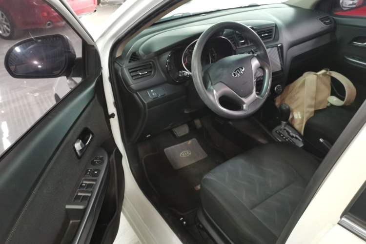 Used Kia K2 2015 Sedan 1.4L Automatic GLS Driver Seat