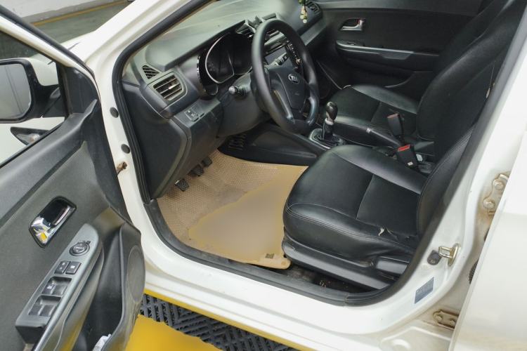 Used Kia K2 2015 Sedan 1.4L MT GLS Driver Seat