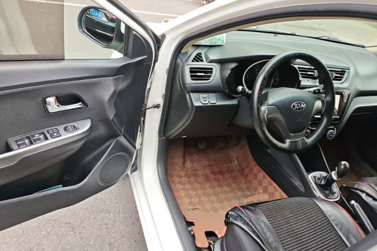 Used Kia K2 2015 Sedan 1.4L MT GLS Driver Seat