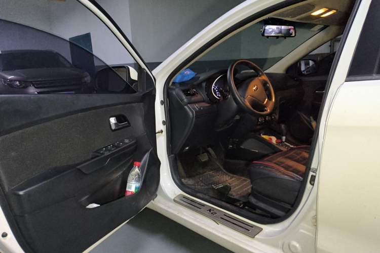 Used Kia K2 2015 Sedan 1.4L Automatic GLS Driver Seat