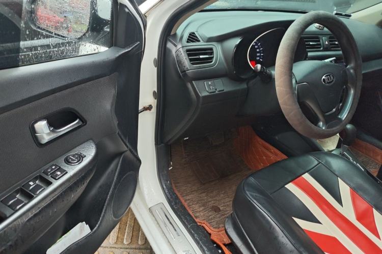 Used Kia K2 2015 Sedan 1.4L Automatic GLS Driver Seat