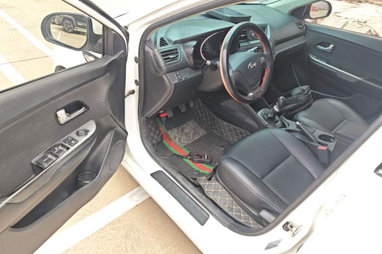 Used Kia K2 2015 Sedan 1.4L MT GLS Driver Seat