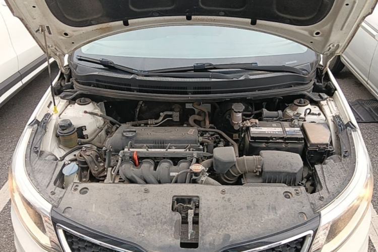 Used Kia K2 2015 Sedan 1.4L MT GLS Engine Bay