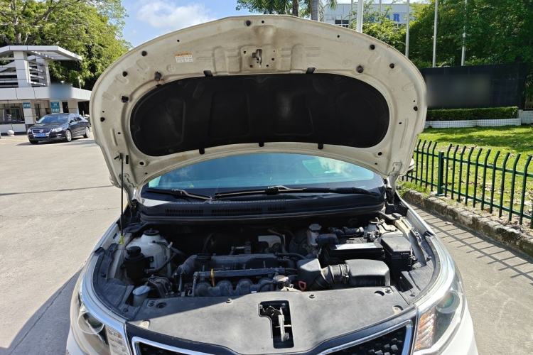 Used Kia K2 2015 Sedan 1.6L Automatic Transmission Premium Engine Bay
