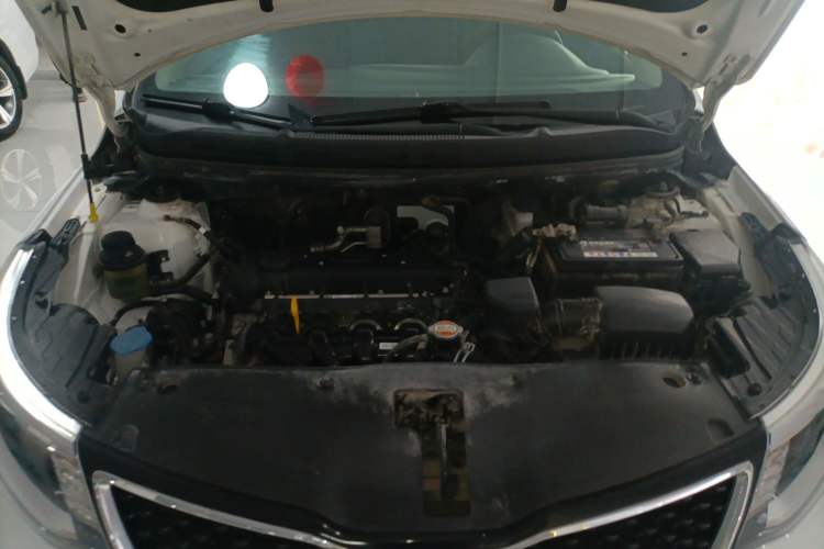 Used Kia K2 2015 Sedan 1.4L MT GLS Engine Bay