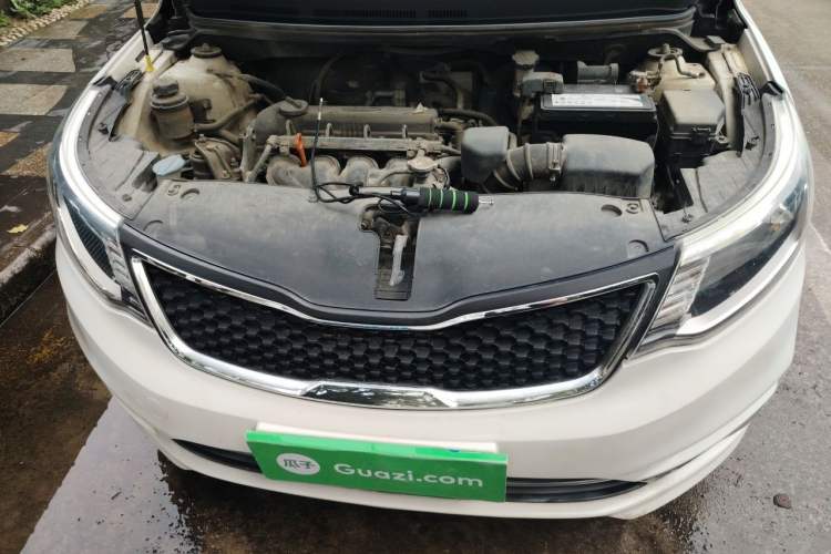 Used Kia K2 2015 Sedan 1.4L MT GLS Engine Bay