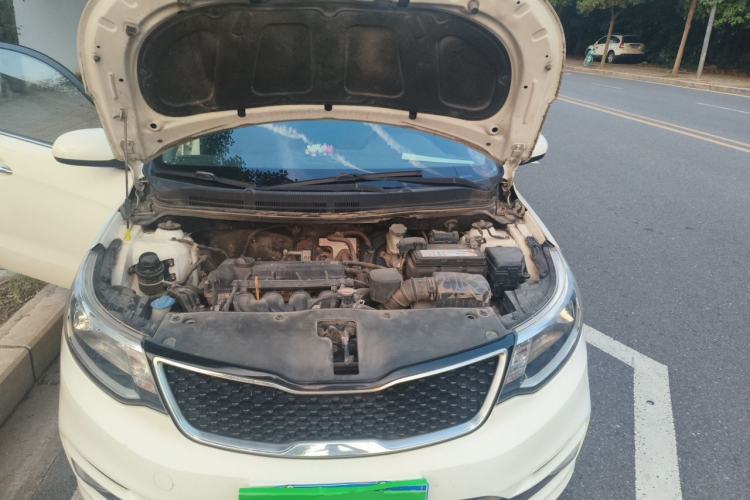 Used Kia K2 2015 Sedan 1.4L MT GLS Engine Bay