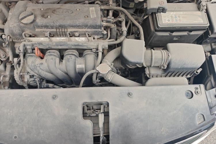 Used Kia K2 2015 Sedan 1.4L MT GLS Engine Bay