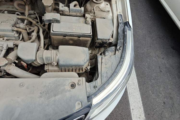 Used Kia K2 2015 Sedan 1.4L Automatic GLS Engine Bay Left