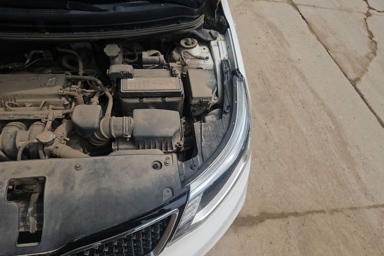 Used Kia K2 2015 Hatchback 1.4L MT GLS Engine Bay Left