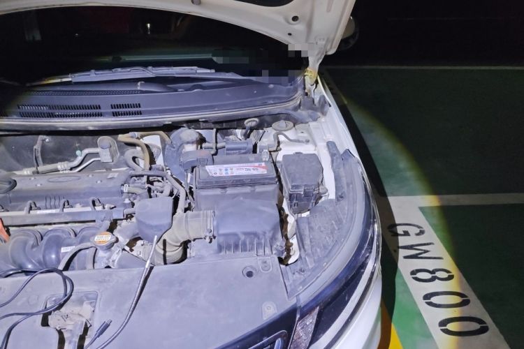 Used Kia K2 2015 Hatchback 1.4L MT GLS Cool Edition Engine Bay Left