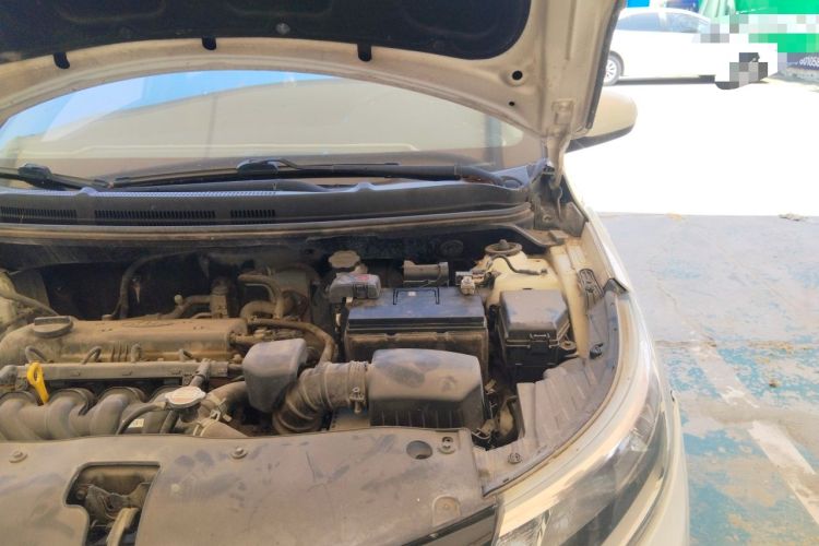 Used Kia K2 2015 Sedan 1.4L MT GLS Engine Bay Left