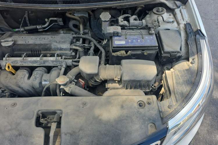 Used Kia K2 2015 Sedan 1.4L Automatic GLS Engine Bay Left