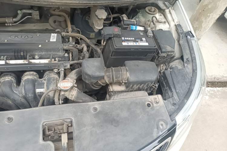 Used Kia K2 2015 Sedan 1.4L MT GLS Engine Bay Left