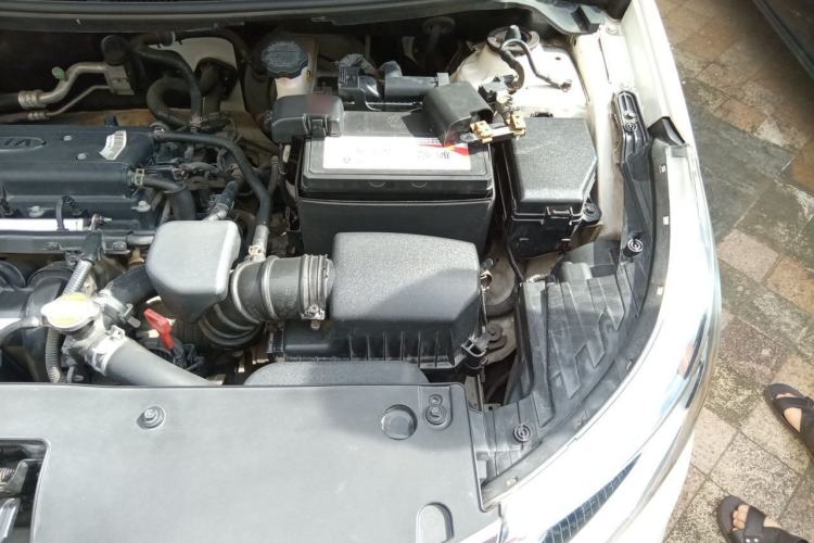 Used Kia K2 2015 Sedan 1.4L Automatic GLS Engine Bay Left