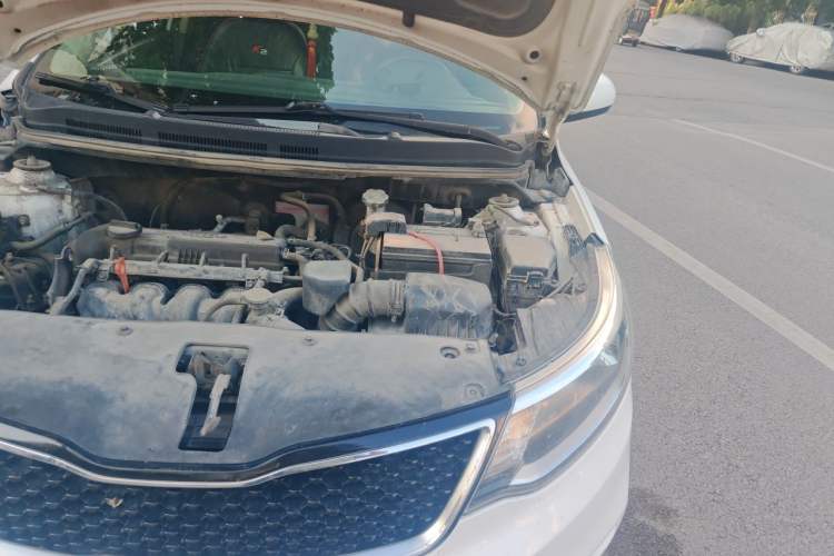 Used Kia K2 2015 Sedan 1.4L MT GLS Engine Bay Left