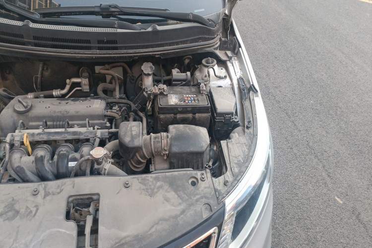 Used Kia K2 2015 Sedan 1.4L MT GLS Engine Bay Left
