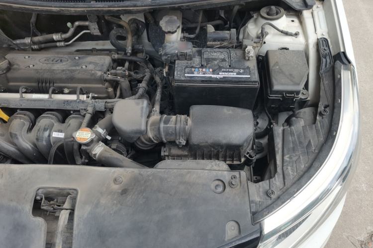 Used Kia K2 2015 Sedan 1.4L MT GLS Engine Bay Left