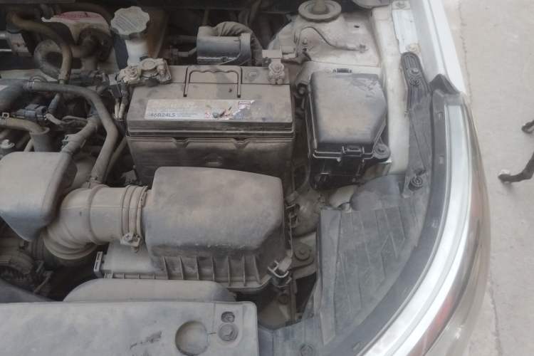 Used Kia K2 2015 Sedan 1.4L MT GLS Engine Bay Left