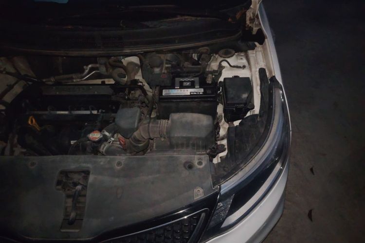 Used Kia K2 2015 Sedan 1.4L Automatic GLS Engine Bay Left