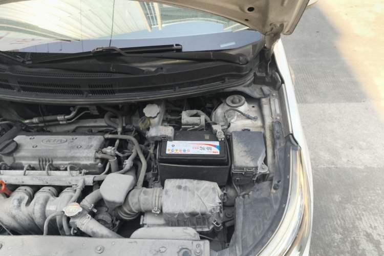 Used Kia K2 2015 Sedan 1.4L MT GLS Engine Bay Left