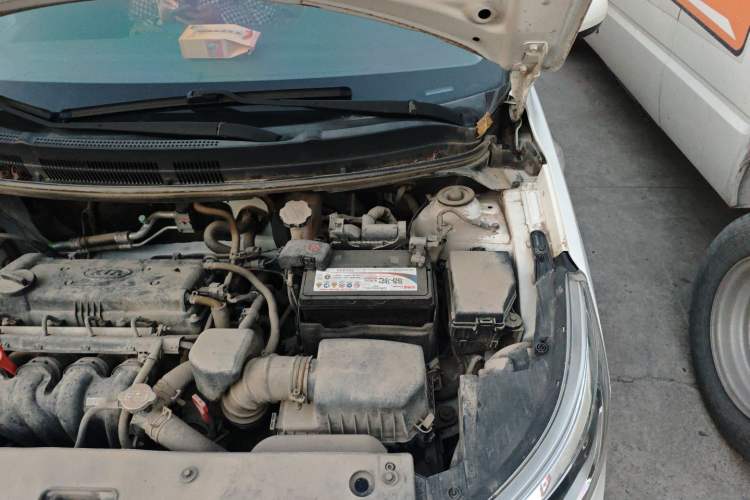Used Kia K2 2015 Sedan 1.4L Automatic GLS Engine Bay Left