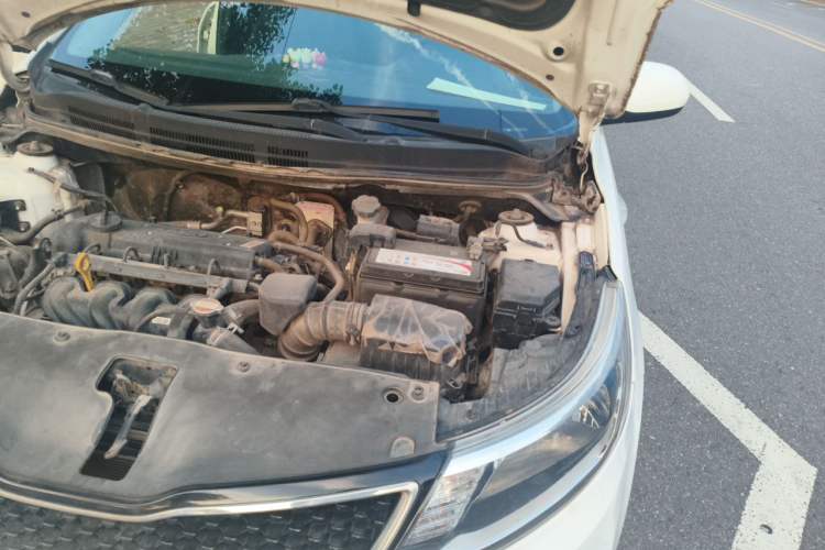 Used Kia K2 2015 Sedan 1.4L MT GLS Engine Bay Left