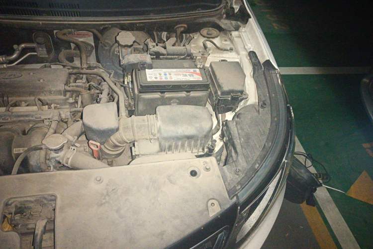 Used Kia K2 2015 Sedan 1.4L Automatic GLS Engine Bay Left