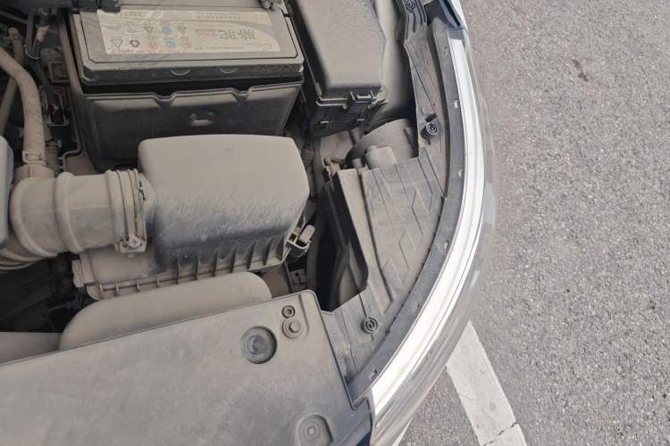 Used Kia K2 2015 Sedan 1.4L MT GLS Engine Bay Left
