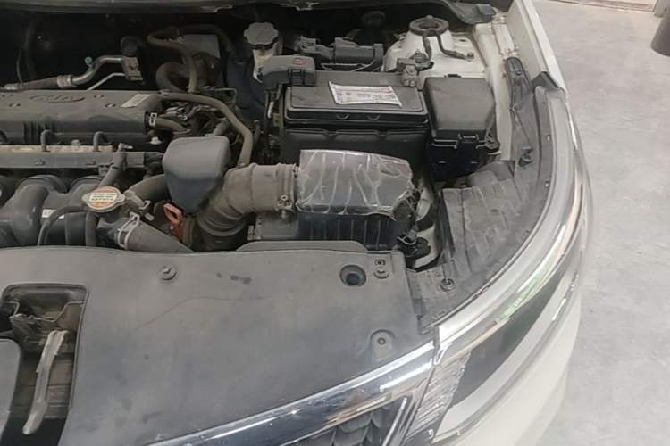 Used Kia K2 2015 Sedan 1.4L Automatic GLS Engine Bay Left