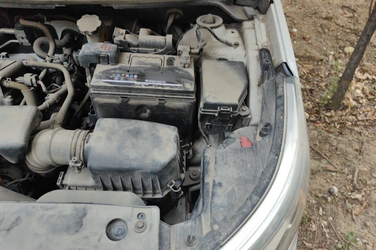 Used Kia K2 2015 Sedan 1.4L Automatic GLS Engine Bay Left