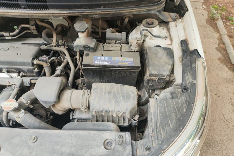 Used Kia K2 2015 Sedan 1.4L MT GLS Engine Bay Left