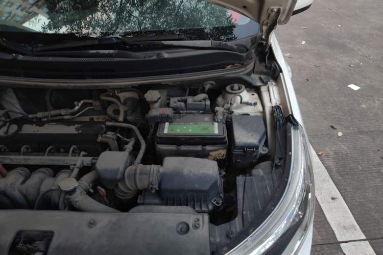 Used Kia K2 2015 Sedan 1.4L Automatic GLS Engine Bay Left