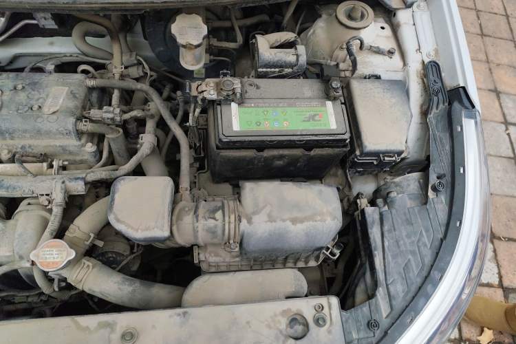 Used Kia K2 2015 Sedan 1.4L MT GLS Engine Bay Left