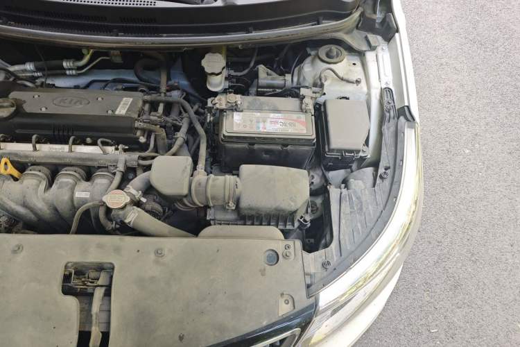 Used Kia K2 2015 Sedan 1.4L MT GLS Engine Bay Left