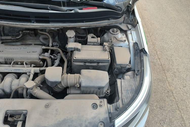Used Kia K2 2015 Sedan 1.4L MT GLS Engine Bay Left