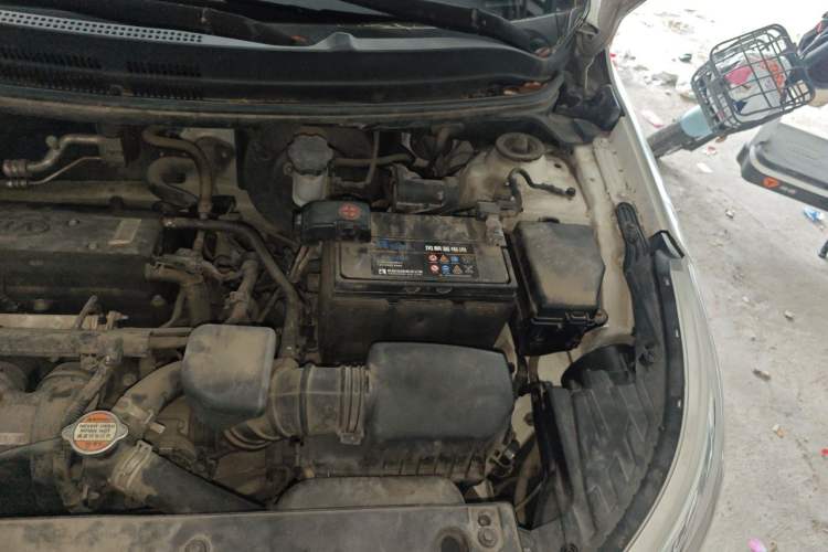 Used Kia K2 2015 Sedan 1.4L MT GLS Engine Bay Left