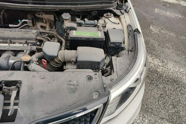 Used Kia K2 2015 Sedan 1.6L Automatic Transmission Premium Engine Bay Left