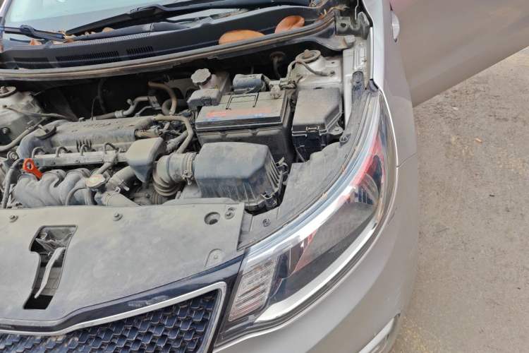 Used Kia K2 2015 Sedan 1.4L MT GLS Engine Bay Left