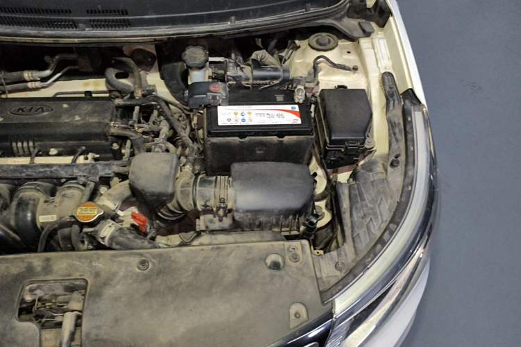 Used Kia K2 2015 Sedan 1.4L Automatic GLS Engine Bay Left
