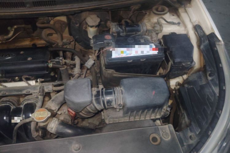 Used Kia K2 2015 Sedan 1.4L Automatic GLS Engine Bay Left