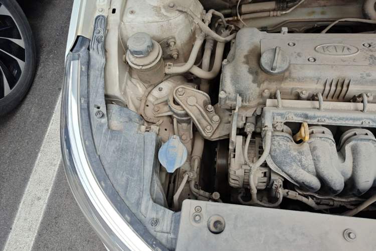 Used Kia K2 2015 Sedan 1.4L Automatic GLS Engine Bay Right