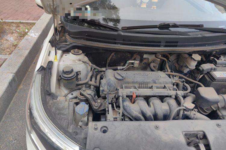 Used Kia K2 2015 Sedan 1.4L MT GLS Engine Bay Right