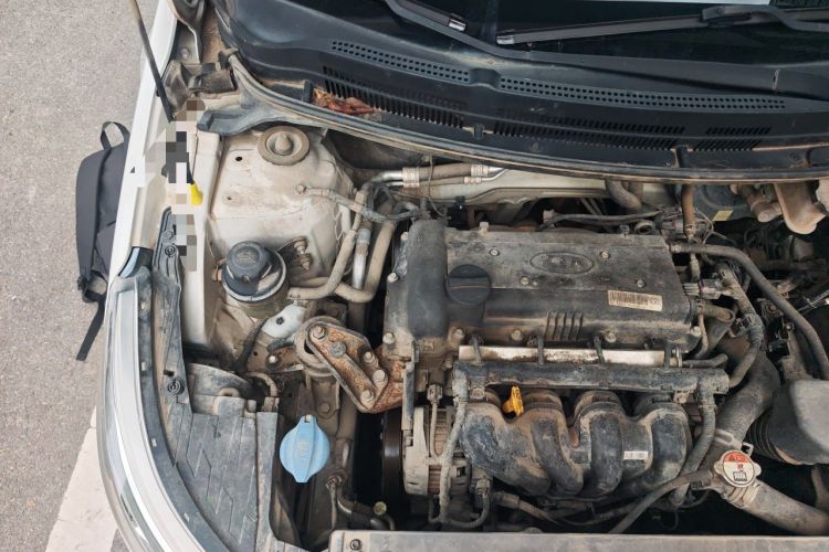 Used Kia K2 2015 Sedan 1.4L MT GLS Engine Bay Right