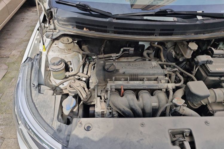 Used Kia K2 2015 Sedan 1.4L MT GLS Engine Bay Right