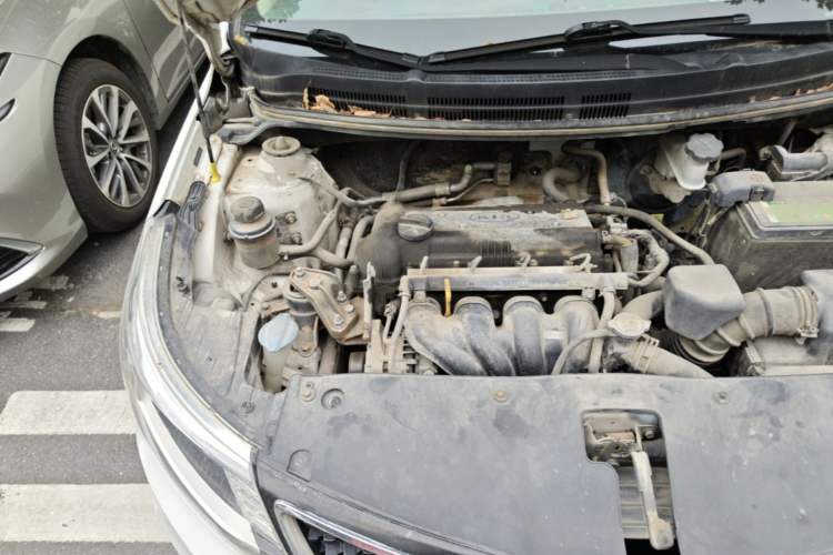 Used Kia K2 2015 Sedan 1.4L MT GLS Engine Bay Right