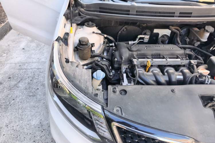 Used Kia K2 2015 Sedan 1.4L Automatic GLS Engine Bay Right